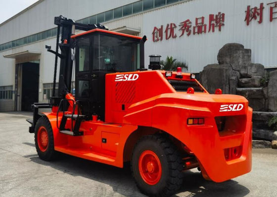 বহুমুখী ভারী উত্তোলন ফর্কলিফ্ট 15000 কেজি 1800 মিমি ফর্কের দৈর্ঘ্য 3000 মিমি মাস্ট উত্তোলনের উচ্চতা ভারী উত্তোলনের প্রয়োজনের জন্য