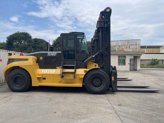 FD280 28 Ton Rough Yard Container Handler Forklift With 5500mm Three Stage Mast