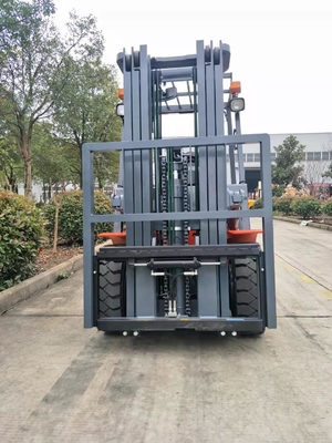 হাইড্রোলিক ট্রান্সমিশন 4800mm 3 টন ডিজেল ফর্কলিফট সহ 3 স্টেজ ফুল ফ্রি মাস্ট