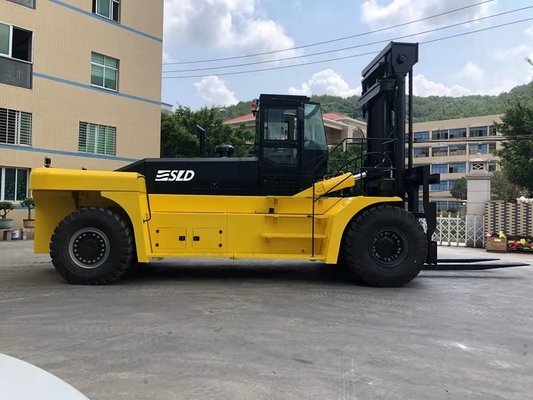 Weichai ইঞ্জিন সহ রেট লোড 42000kgs শিপিং কন্টেইনার ফর্কলিফ্ট