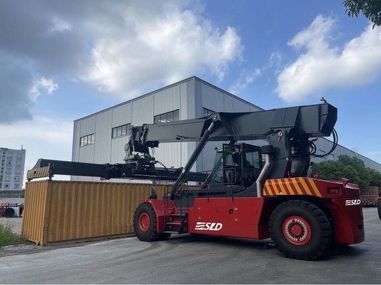 নতুন কামিন্স QSM11-330 ইঞ্জিন 45000kgs ধারণক্ষমতা কেসলার কনটেইনার রিচ স্ট্যাকার