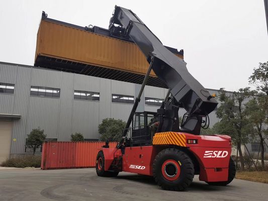 45000kgs ক্ষমতা কন্টেইনার হ্যান্ডলিং স্ট্যাকার Cummins QSM11-330 ইঞ্জিন দ্বারা চালিত