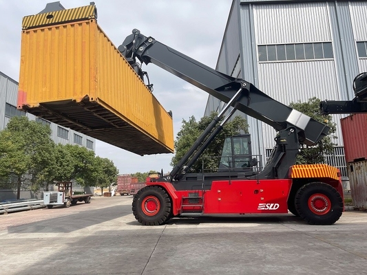 CUMMINS ইঞ্জিন সহ 45T কন্টেইনার ফর্কলিফ্ট রিচ স্ট্যাকার