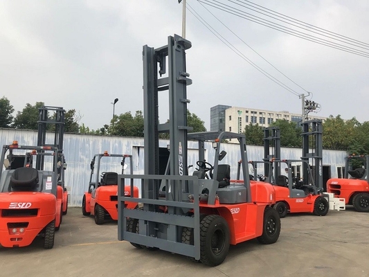 ISUZU 6BG1 ইঞ্জিন সহ 7 টন লোড ডিজেল ফর্কলিফ্ট ট্রাক